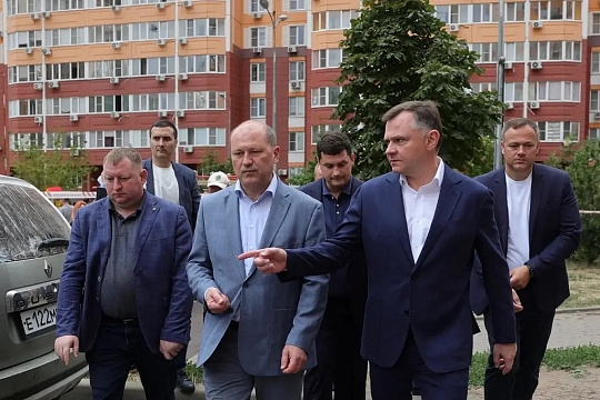 На оперативном совещании в донском правительстве обсуждался ход ликвидации последствий воскресной атаки вражеских дронов