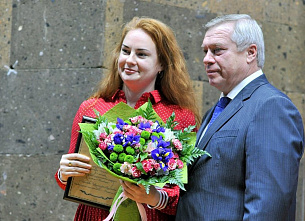 С наступающим профессиональным праздником, коллеги!