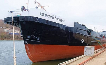 Сухогруз назвали в честь бывшего директора аксайского завода