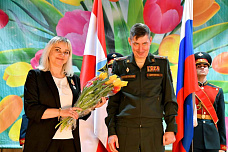 В Ростове поздравили с праздником женщин - военнослужащих