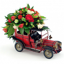 Ветеран МВД Денис Хохлов: « Цветы — аргумент веский…»