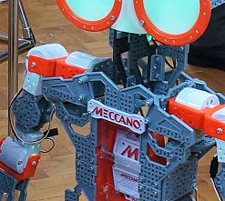 В Ростове-на-Дону проведут конкурс по робототехнике «Бои Lego-роботов-2023»