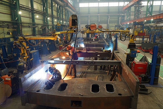 По результатам заводского конкурса эталонной была признана сборочная линия сварочно-кузовного цеха.