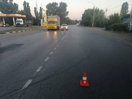 В Новочеркасске столкнулись грузовик и рейсовый автобус