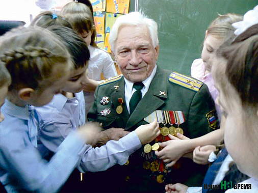 Юбиляр – в строю