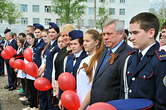 Рабочий визит накануне Победы
