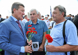 Освободителям - слава!