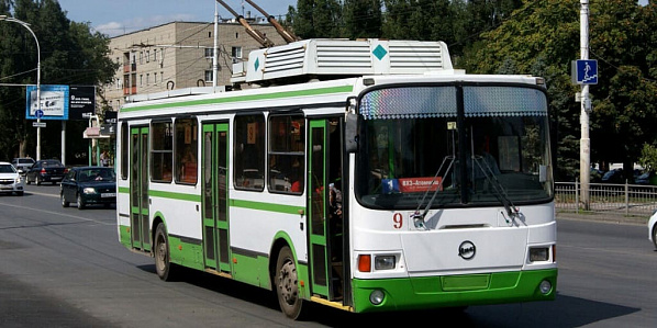 В троллейбусах Волгодонска рассказывают об истории города