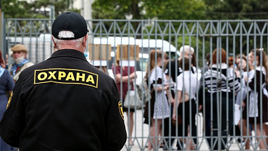 В Ростове усилят охрану школ и детских садов