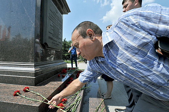 Дорогами славы