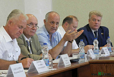 «Рекомендовать к рассмотрению»...