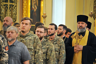 На одном из военных полигонов началась подготовка оперативного резерва священников.