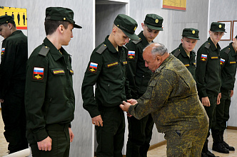 Очередная команда призывников отправилась к местам прохождения военной службы со сборного пункта Ростовской области