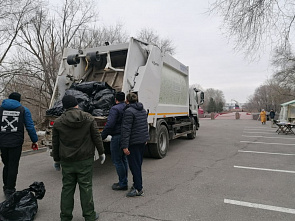Из Кумженской рощи вывезли 60 тонн мусора