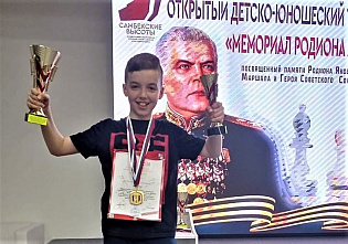 На "Самбекских высотах" провели рапид памяти маршала Родиона Малиновского