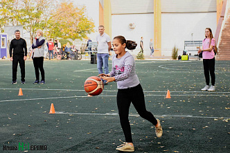 Баскетбола дружная семья