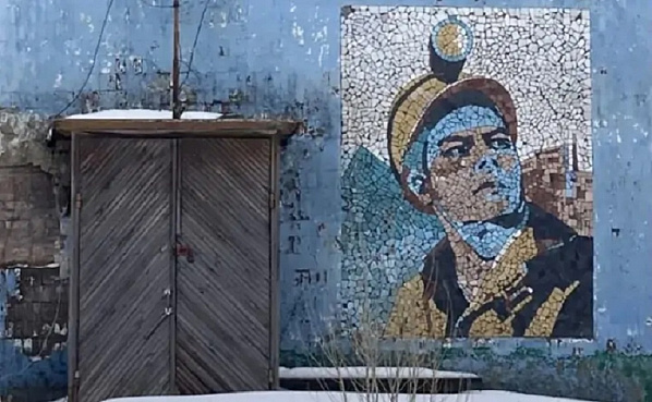 Одно из зданий закрытой шахты. Источник фото: объявление на 