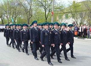 Митинг и парад в Гуково