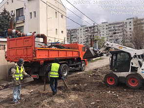 В Ростове более 8 тысяч человек приняли участие в субботнике