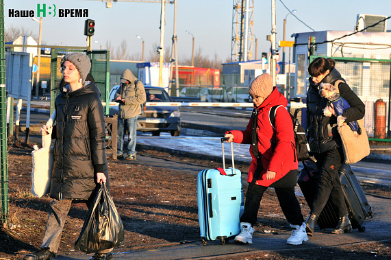 Жителей Донбасса могут принять в 43 регионах России