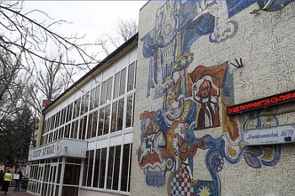 В Ростове-на-Дону установили охранные зоны вокруг Сурб-Хача, театра кукол и корпуса журфака