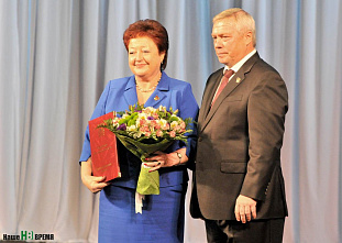 Комсомольская юность наша