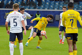 ФК «Ростов» берет реванш у самарского клуба «Крылья Советов»