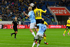 24 10 2025 На своем поле донские футболисты победили «Пари НН»