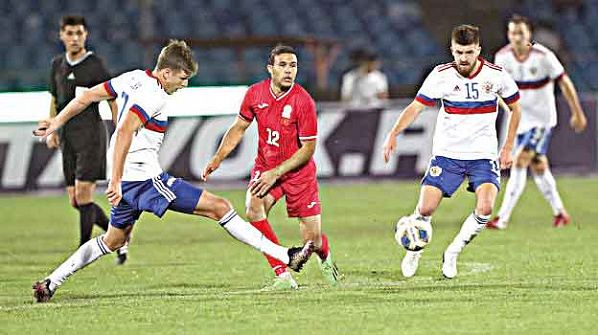 Ворота соперника атакует Данил ГЛЕБОВ (№15). Фото Александра ФЕДОРОВА