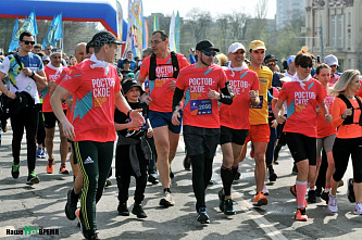 В донской столице прошел 43-й легкоатлетический пробег «Ростовское кольцо»