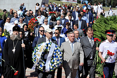 Помните чтобы жить!