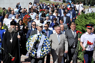 Помните чтобы жить!