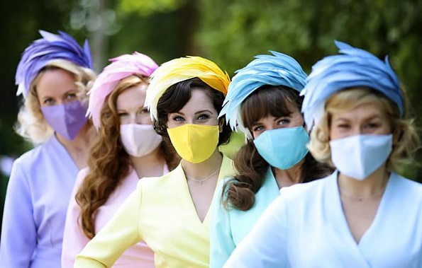 Хроники коронавируса: «лямбда»-вирус в Перу, кнут и пряник в России