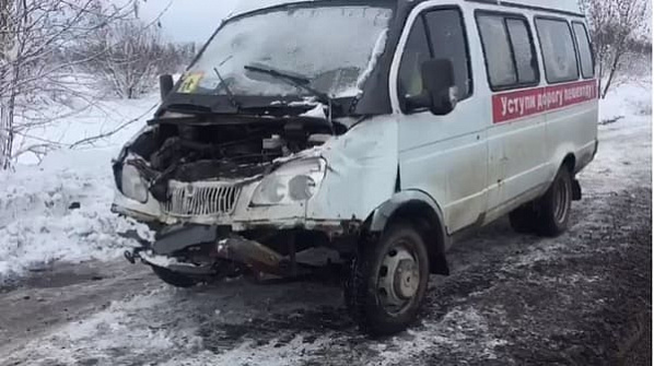 Детская команда баскетболистов попала в аварию по пути на соревнования в Шахтах