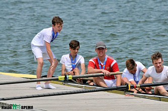 Лодки летят к финишу