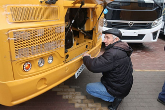 Донские школы получили еще 70 автобусов