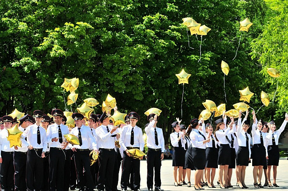 Полицейских прибыло