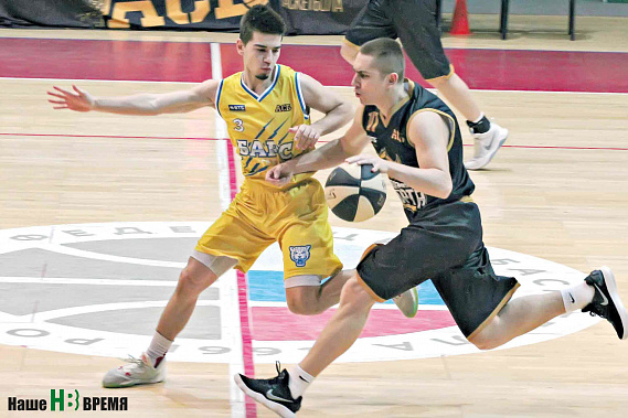 «Барсы» против самарцев. «Желтые» защищаются, но побеждают.