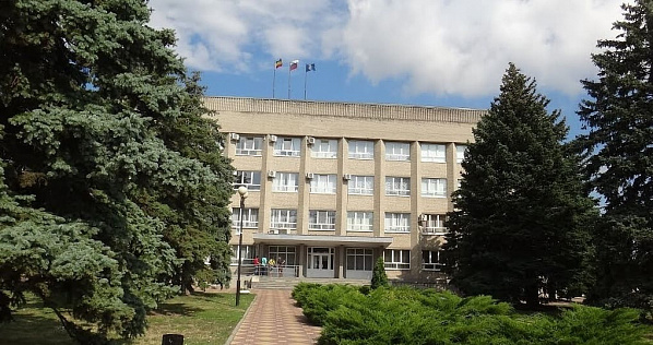 За незаконную передачу земельного участка будут судить главу администрации Азова