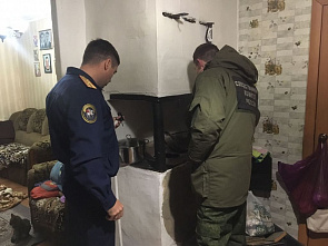 В Октябрьском районе от отравления погибли трое малолетних детей