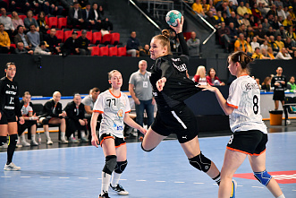 28 11 2025 Гандболистки «Ростов – Дона» в домашнем матче обыграли гостей из Уфы