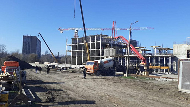В Ростовской области самая большая школа будет построена в срок