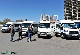 Пробки есть, а электрички ходят пустые