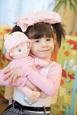 Вике нужна мама