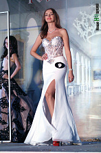 Любая держава держится на женщинах