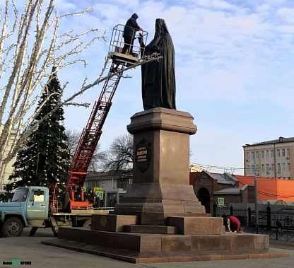 В Ростове привели в порядок памятник Димитрию Ростовскому