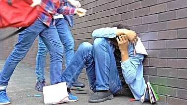 Разговор с психологом о подростковой агрессии в школьной среде