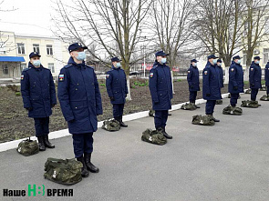 На Дону в армию отправились первые призывники