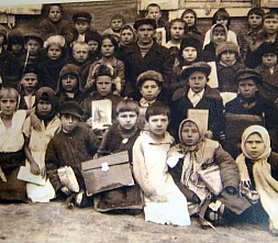 В хуторе Гапкин ученики написали книгу об учителе