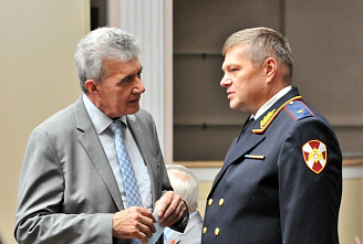 Два жителя Дона стали почетными гражданами регион